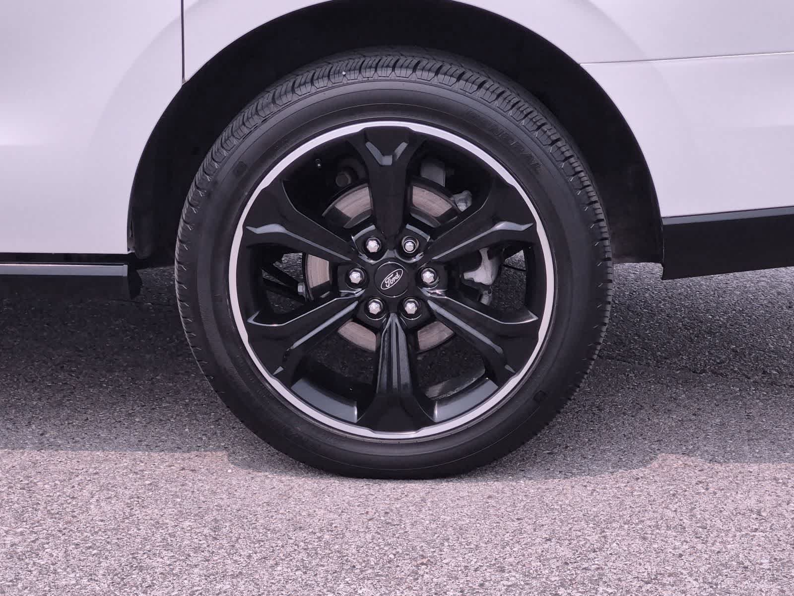 Certified 2024 Ford Expedition Max Limited AWD/4WD image 14