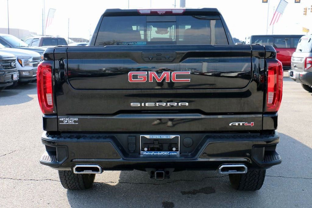 Used 2023 GMC Sierra 1500 AT4 w/ Technology Package image 6