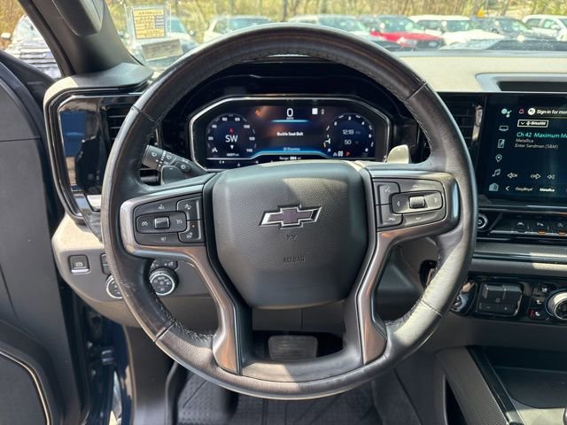 Used 2022 Chevrolet Silverado 1500 ZR2 w/ Technology Package image 14