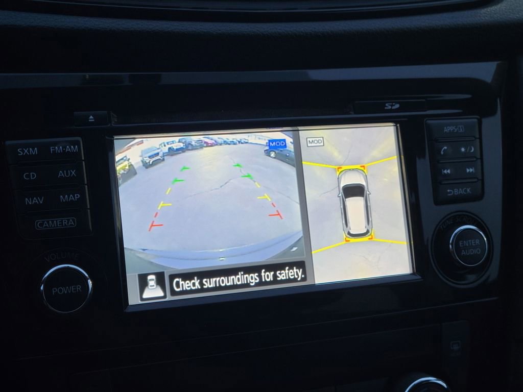 Used 2017 Nissan Rogue SV w/ SV Premium Package image 24