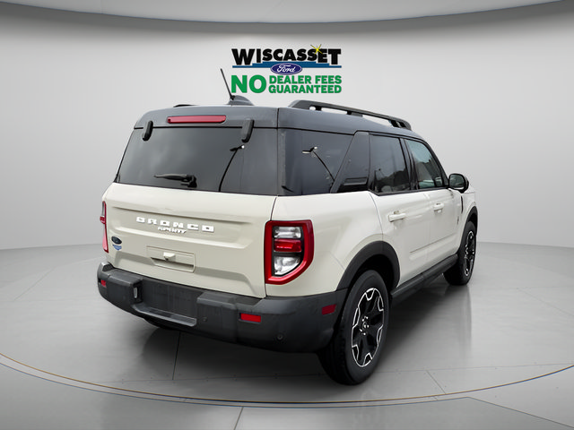 Certified 2025 Ford Bronco Sport Outer Banks w/ Outer Banks Tech Package+ AWD/4WD image 31