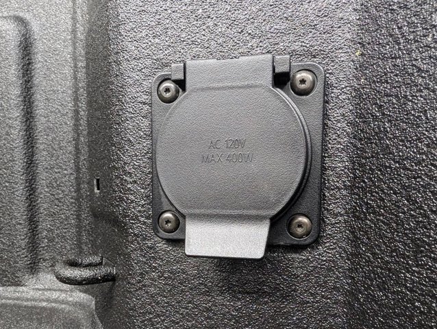 Used 2025 Chevrolet Silverado 1500 LTZ AWD/4WD image 24