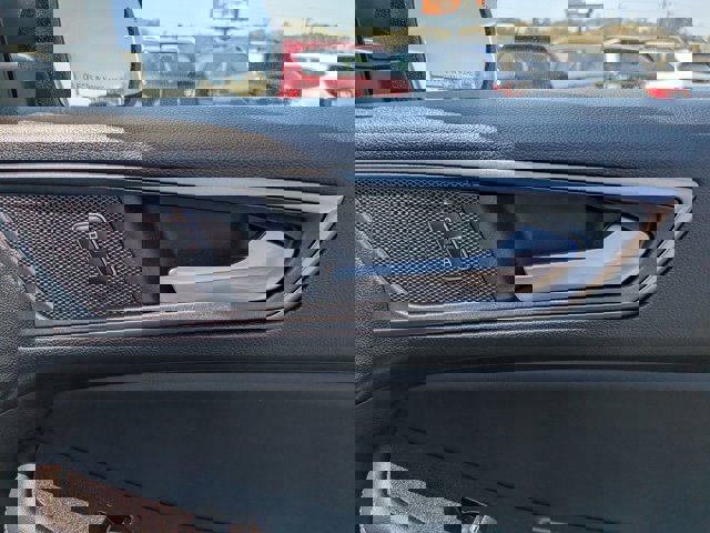 Certified 2024 Ford Edge SE w/ Black Appearance Package image 32