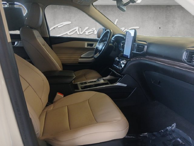 Certified 2023 Ford Explorer Limited w/ Limited Technology Package RWD image 25