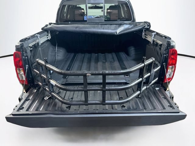 Used 2020 Nissan Frontier PRO-4X w/ Pro-4x Utility Package AWD/4WD image 9