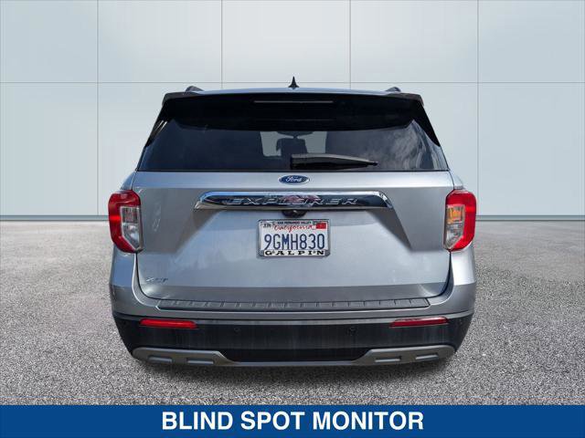 Certified 2023 Ford Explorer XLT w/ Equipment Group 202A image 3