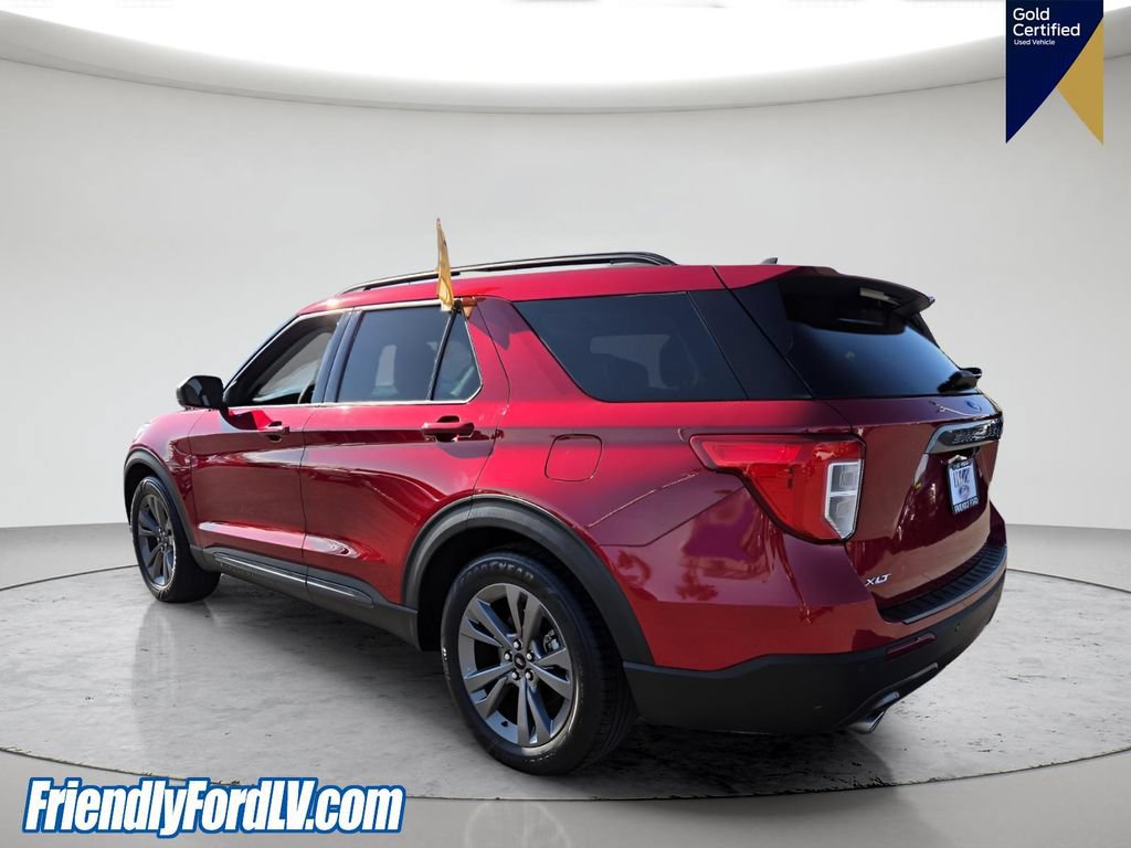 Certified 2021 Ford Explorer XLT w/ Equipment Group 202A RWD image 4