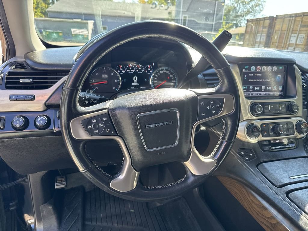 Used 2020 GMC Yukon Denali w/ Denali Ultimate Package image 14