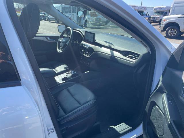 Certified 2022 Ford Escape SEL image 8