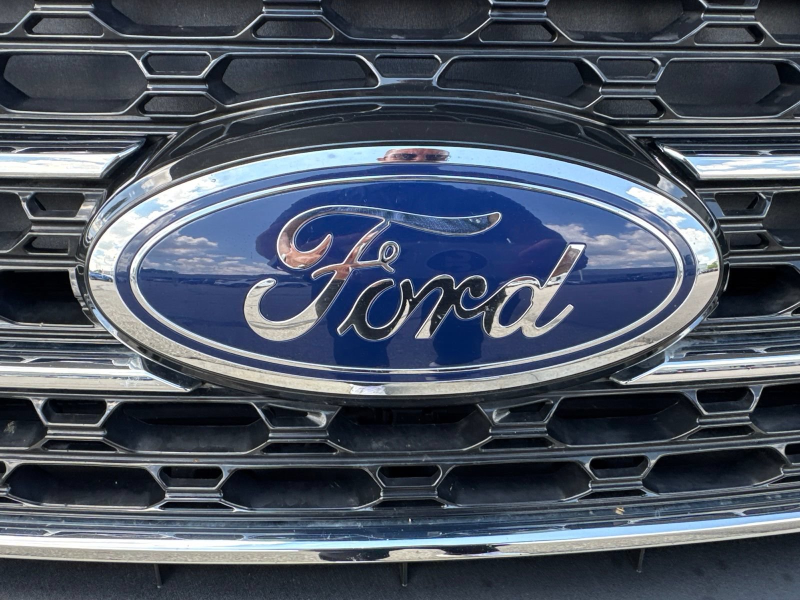 Certified 2023 Ford Explorer XLT AWD/4WD image 13