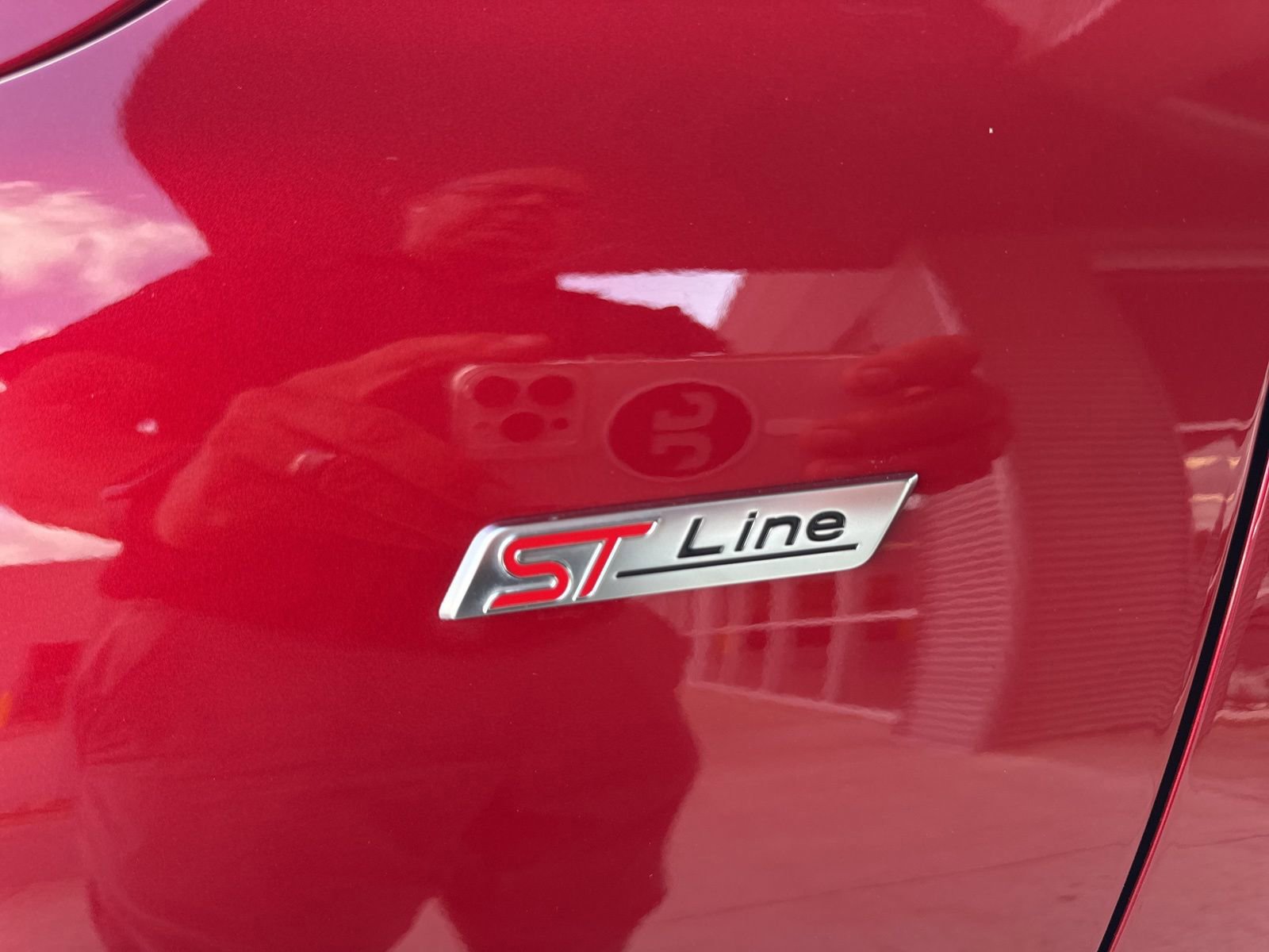 Certified 2024 Ford Escape ST-Line w/ Tech Pack #1 image 15