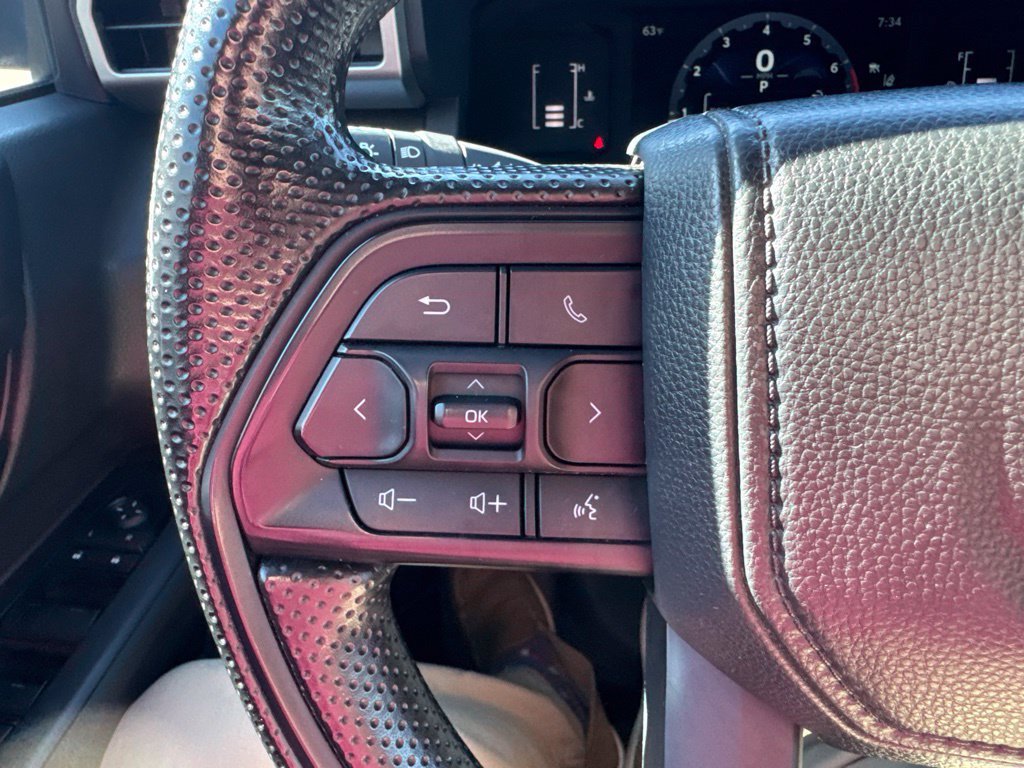 Used 2024 Toyota Tacoma SR5 AWD/4WD image 14