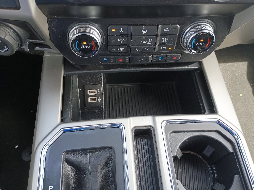 Certified 2020 Ford F150 Lariat w/ Equipment Group 502A Luxury AWD/4WD image 28