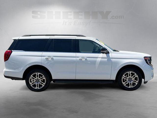 Certified 2025 Ford Expedition Active AWD/4WD image 10