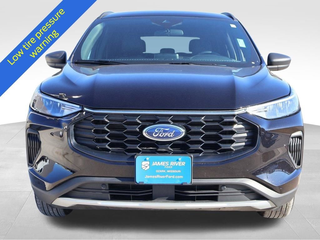 Certified 2025 Ford Escape ST-Line image 7