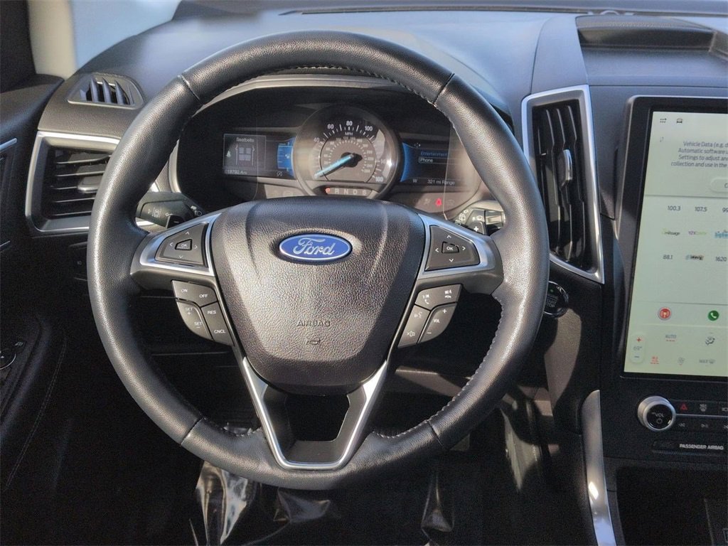 Certified 2023 Ford Edge Titanium w/ Class II Trailer Tow Package image 14