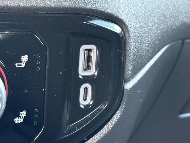 Used 2023 GMC Sierra 1500 SLE RWD image 34