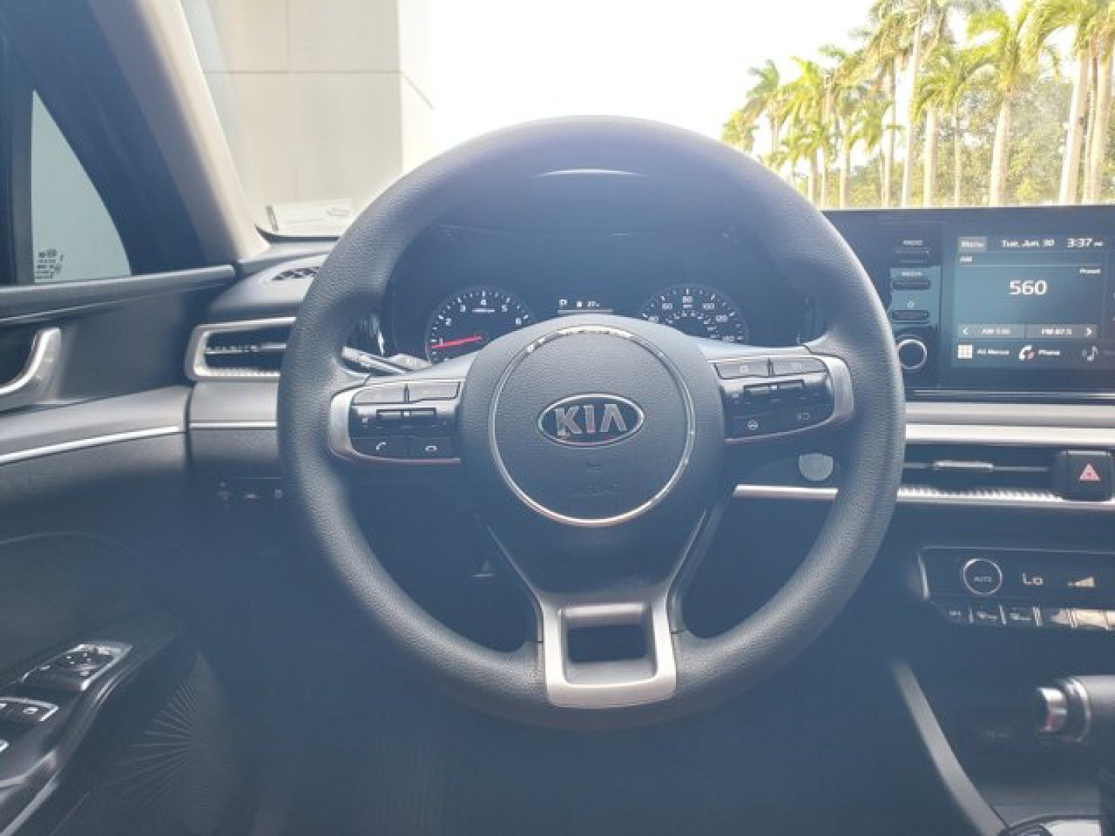 Used 2021 Kia K5 LXS FWD image 15