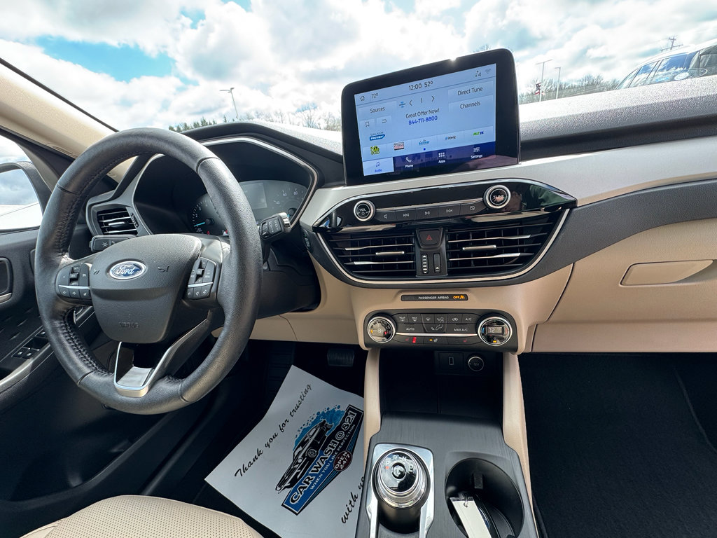 Certified 2020 Ford Escape SEL FWD image 15