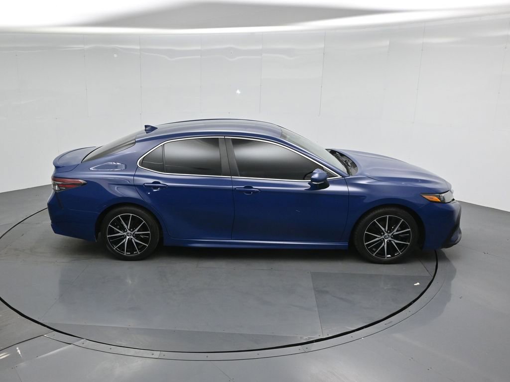 Used 2023 Toyota Camry SE w/ Cold Weather Package AWD/4WD image 38