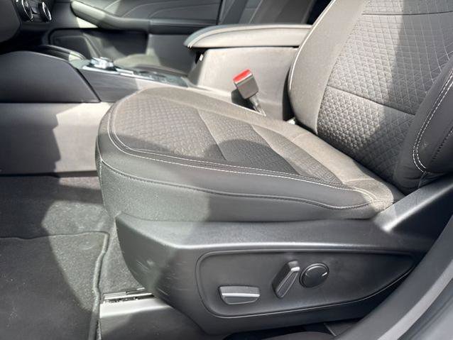 Certified 2023 Ford Escape Active AWD/4WD image 18