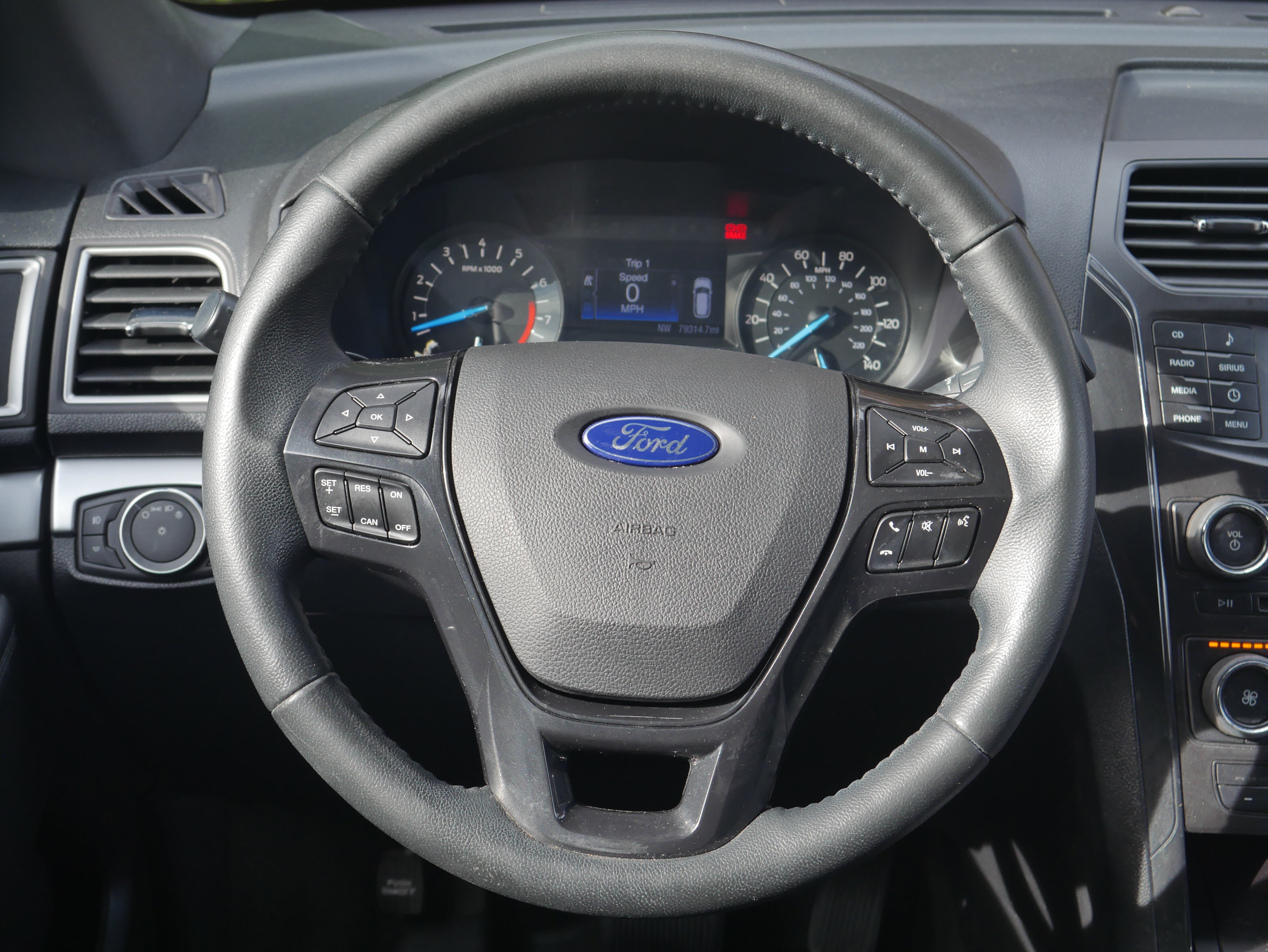 Certified 2017 Ford Explorer XLT AWD/4WD image 6