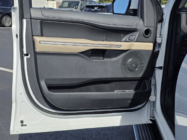 Certified 2023 Ford Expedition Max Limited RWD image 17