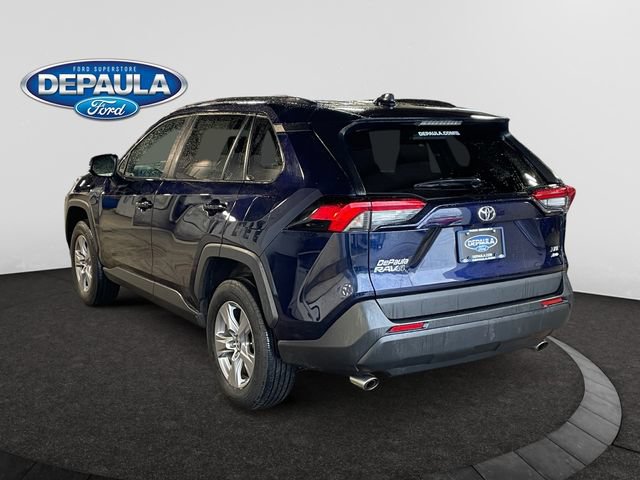 Used 2022 Toyota RAV4 XLE AWD/4WD image 4