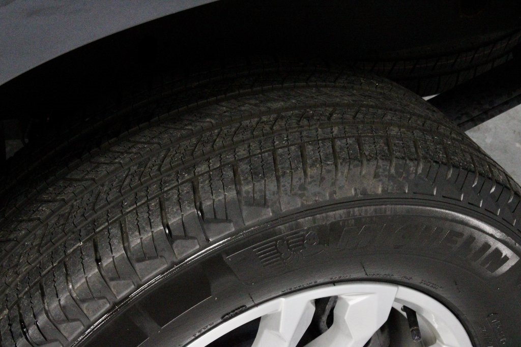 Used 2024 Chevrolet Silverado 1500 LT image 20