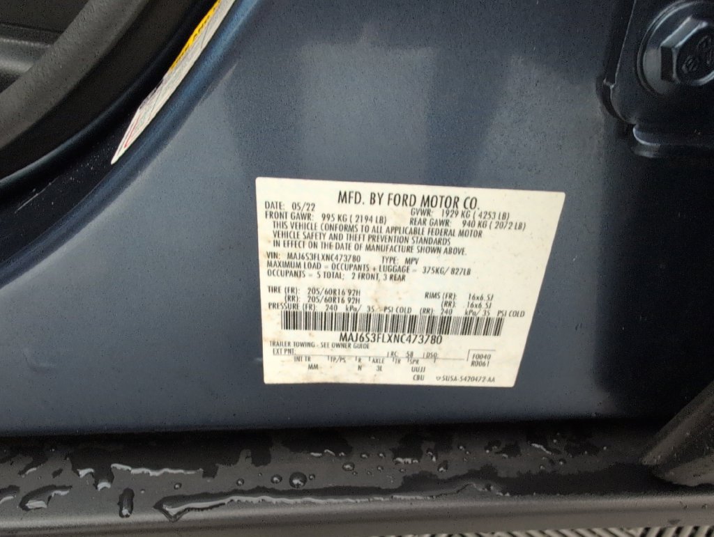 Certified 2022 Ford EcoSport S AWD/4WD image 40