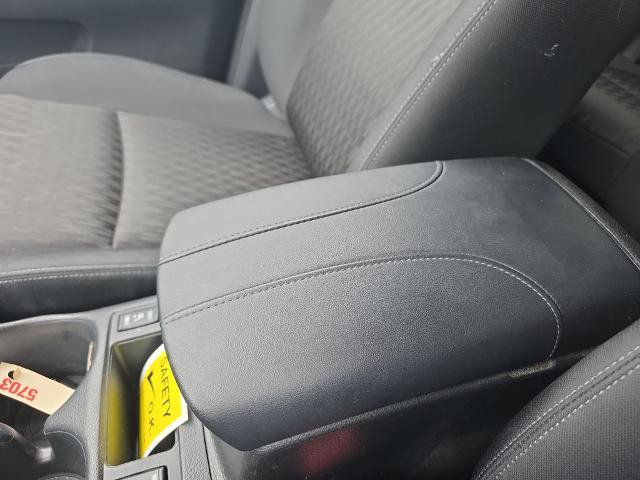 Used 2018 Nissan Rogue SV AWD/4WD image 37