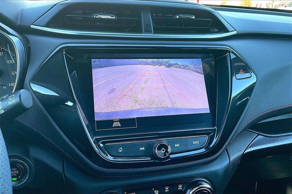 Used 2022 Chevrolet TrailBlazer RS w/ Technology Package image 21