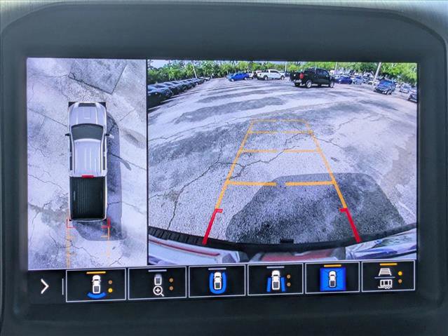 Used 2023 GMC Sierra 2500 Denali w/ Denali Black Diamond Edition image 14