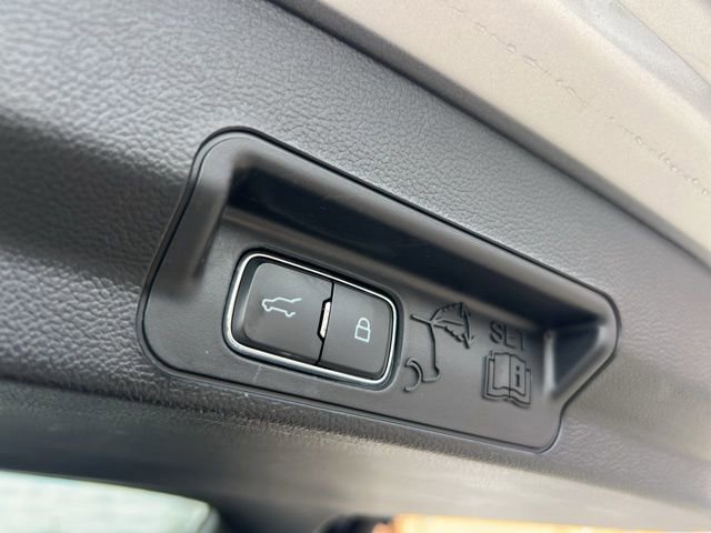 Certified 2023 Ford Explorer XLT w/ Equipment Group 202A image 25