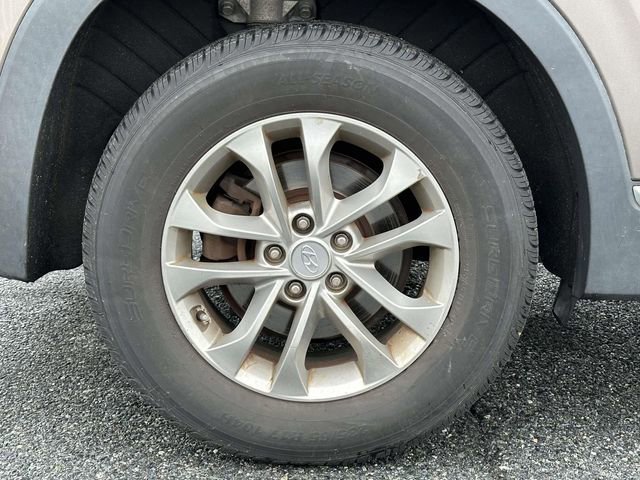 Used 2019 Hyundai Santa Fe SEL image 7