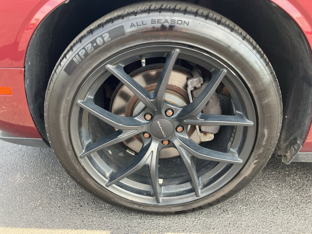 Used 2018 Dodge Challenger SXT Plus RWD image 11