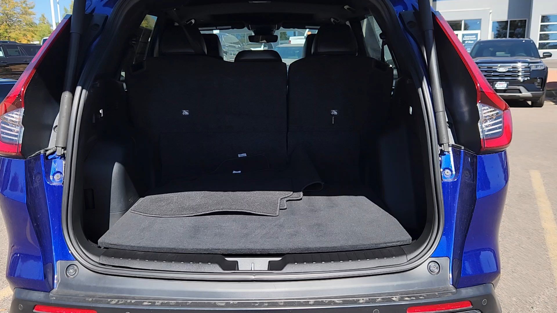 Used 2023 Honda CR-V Sport Touring image 41