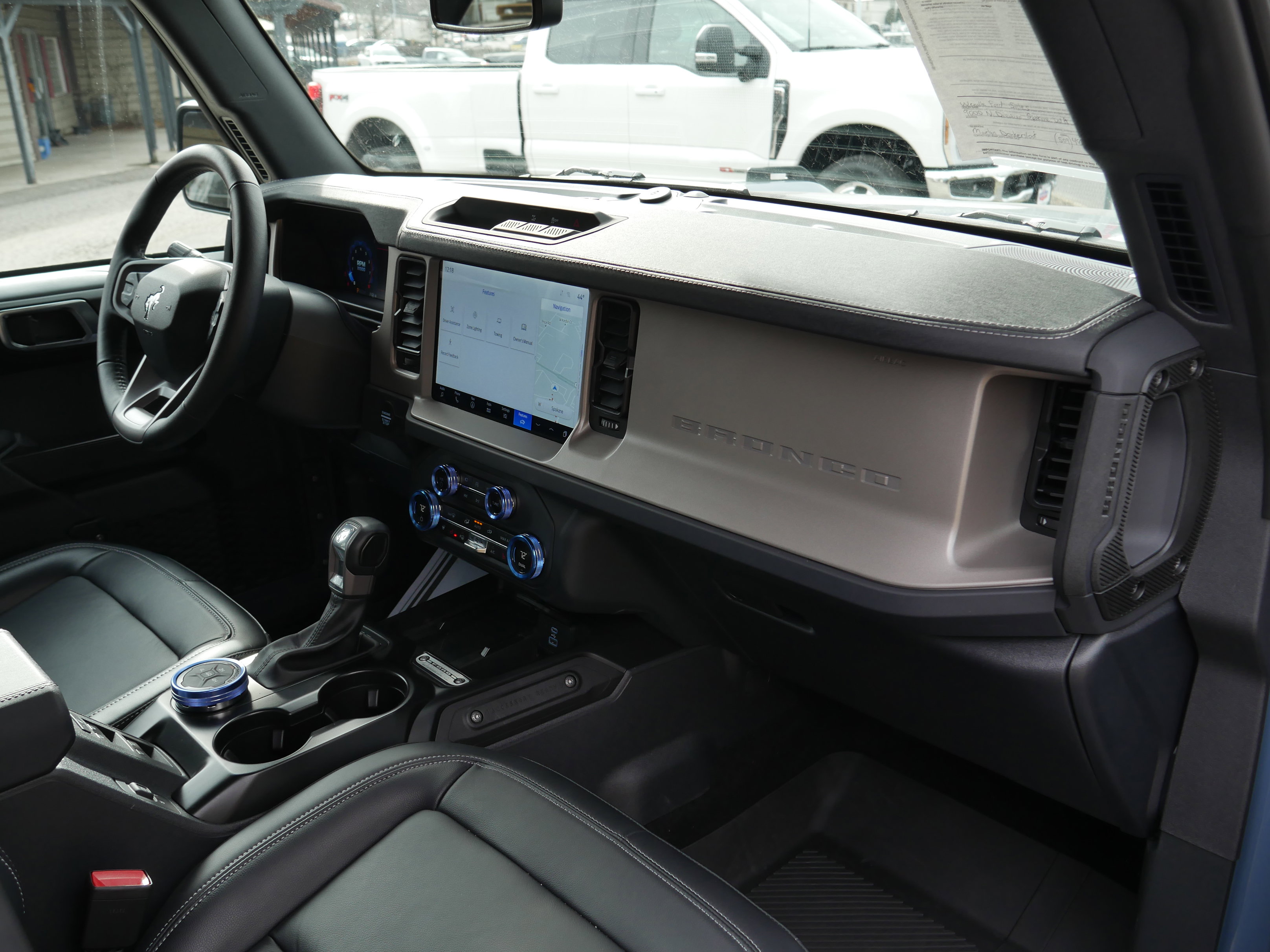 Certified 2025 Ford Bronco Outer Banks AWD/4WD image 33