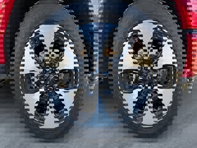 Certified 2023 Ford F150 Lightning Platinum image 19