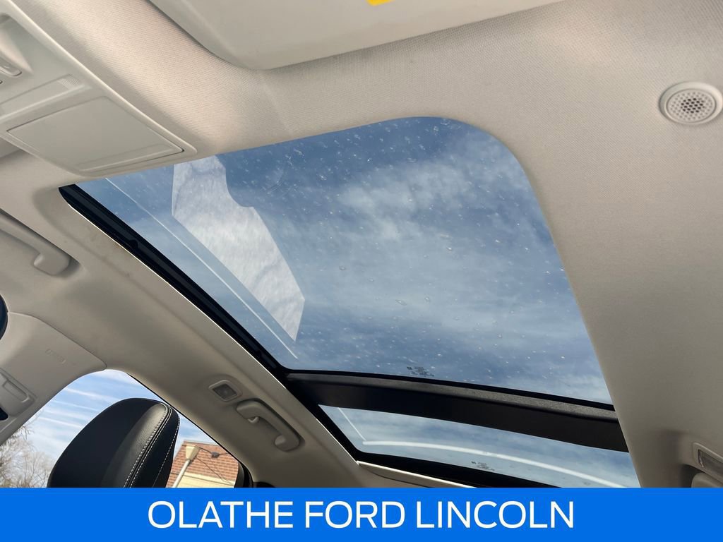 Certified 2022 Ford Escape SEL image 25