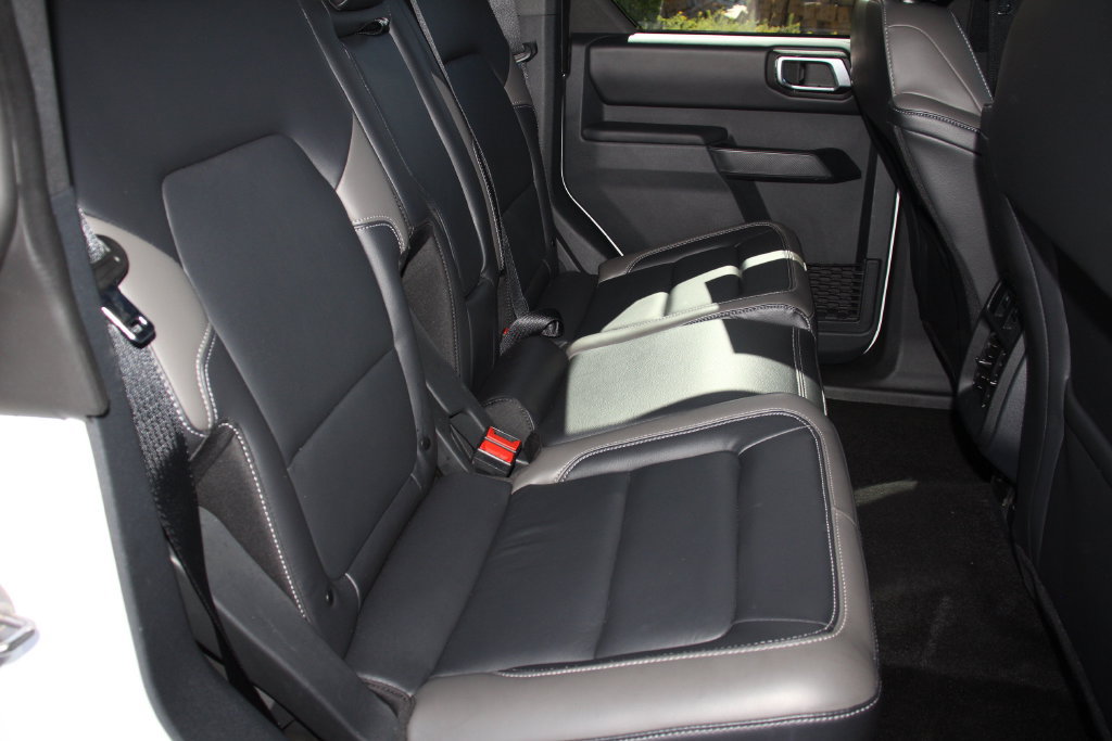Certified 2025 Ford Bronco Outer Banks AWD/4WD image 26
