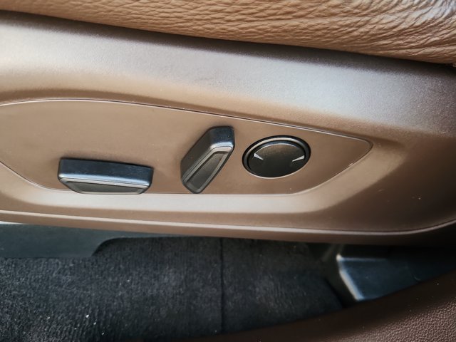 Certified 2023 Ford Explorer King Ranch w/ Technology Package AWD/4WD image 8