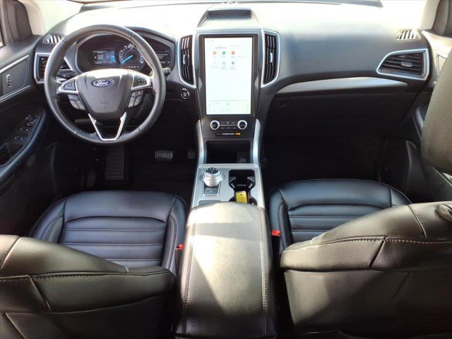 Certified 2024 Ford Edge SEL w/ Convenience Package image 9