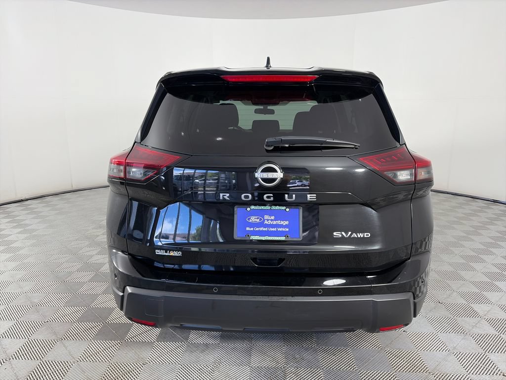Used 2024 Nissan Rogue SV AWD/4WD image 6