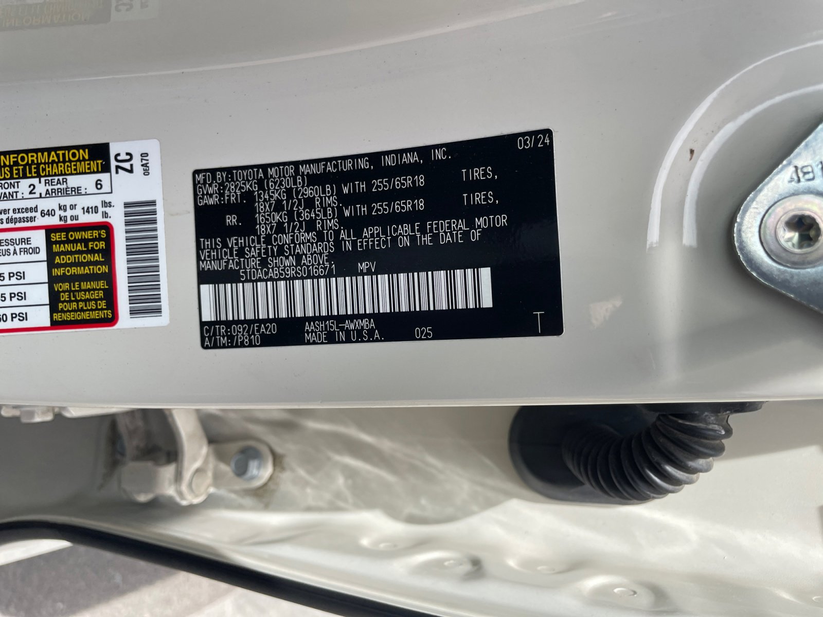 Used 2024 Toyota Grand Highlander AWD Hybrid image 34