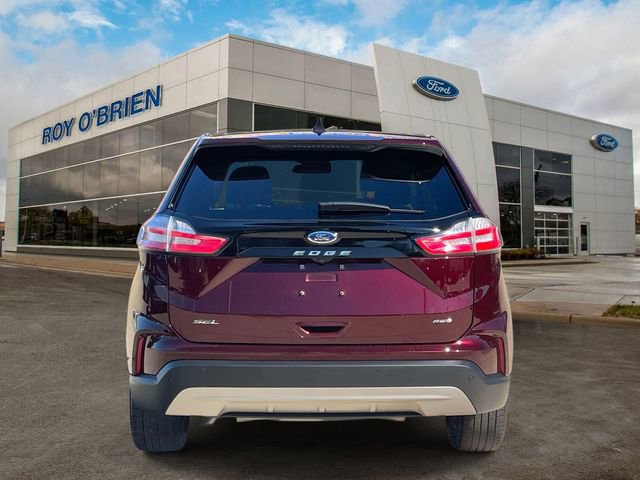 Certified 2023 Ford Edge SEL w/ Convenience Package AWD/4WD image 4