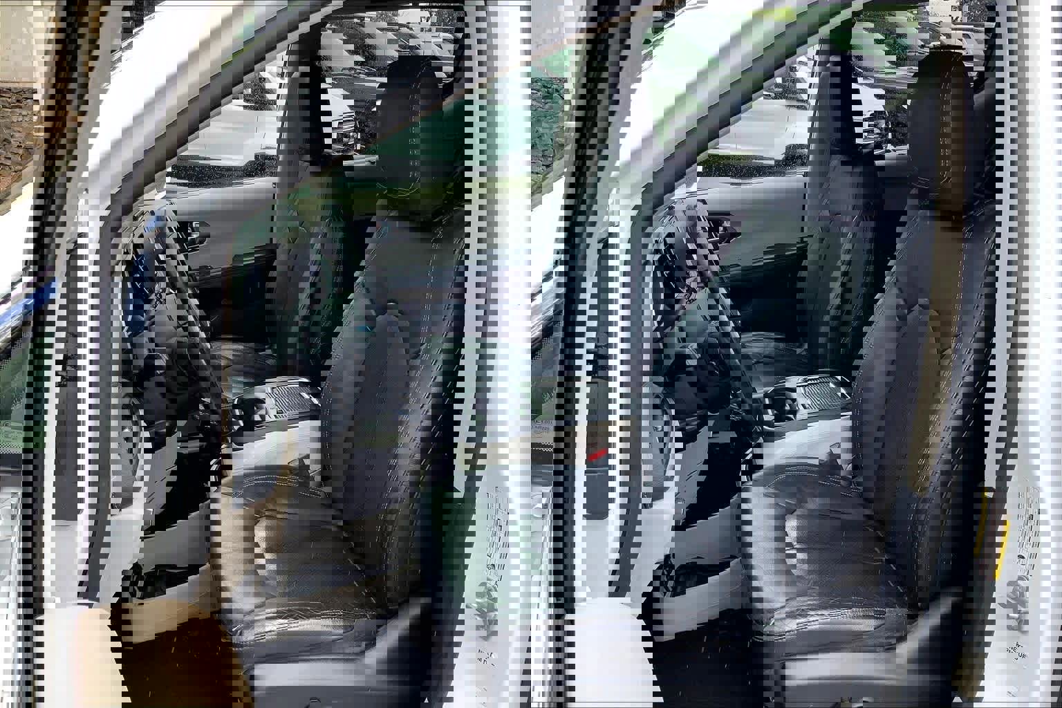 Used 2021 Chrysler Pacifica Touring-L image 13