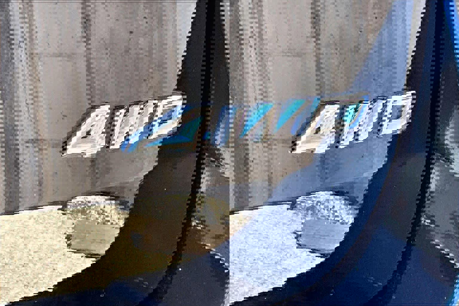 Certified 2023 Ford Explorer XLT w/ Equipment Group 202A AWD/4WD image 13