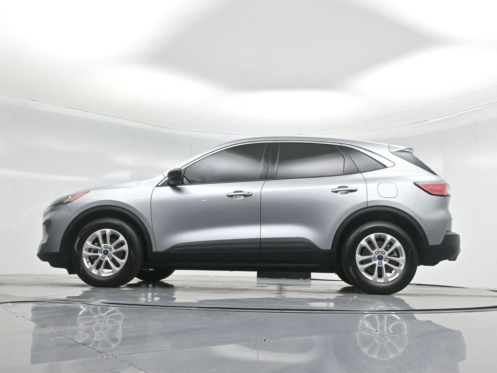 Certified 2022 Ford Escape SE image 20