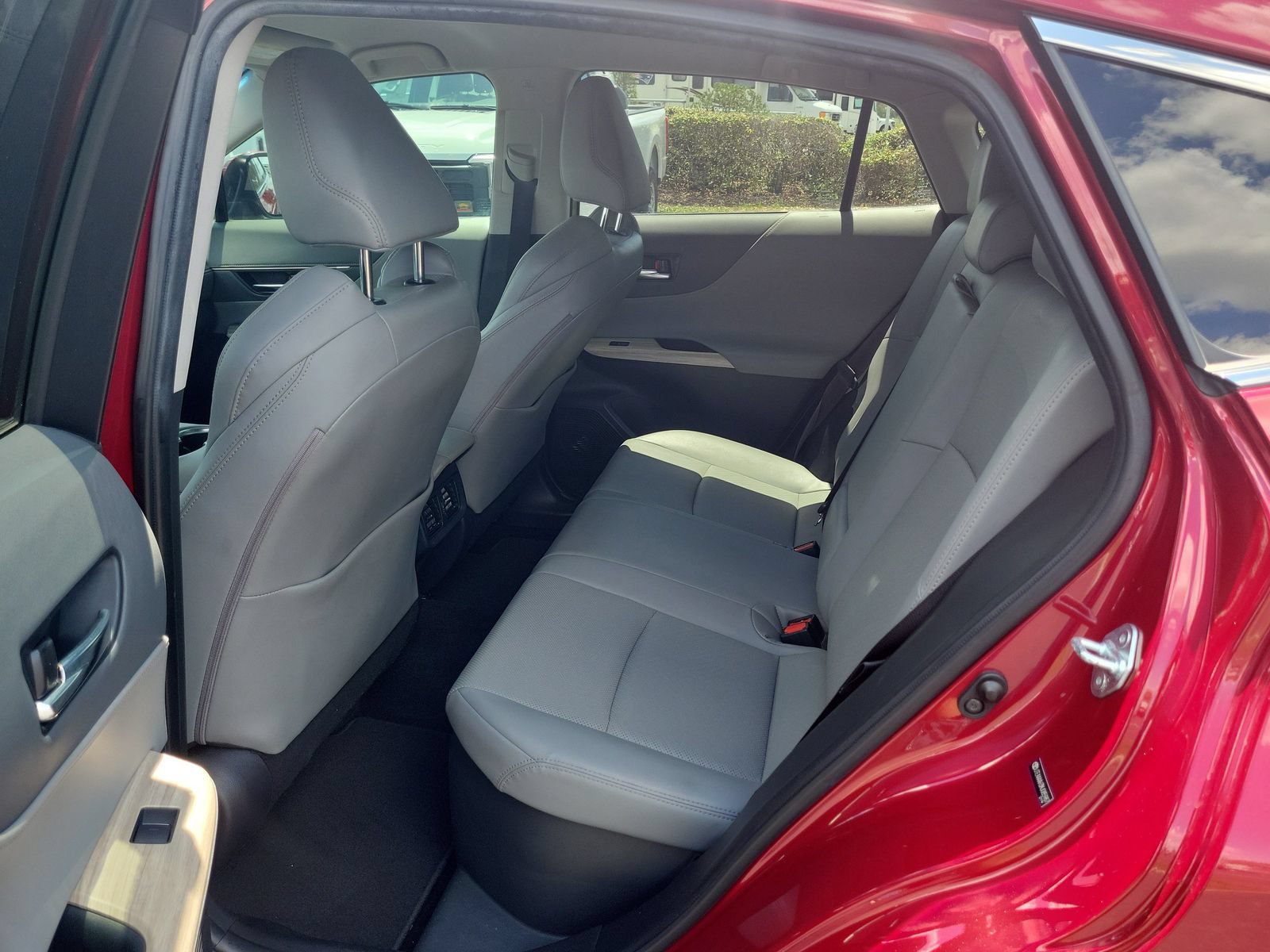 Used 2021 Toyota Venza Limited AWD/4WD image 12